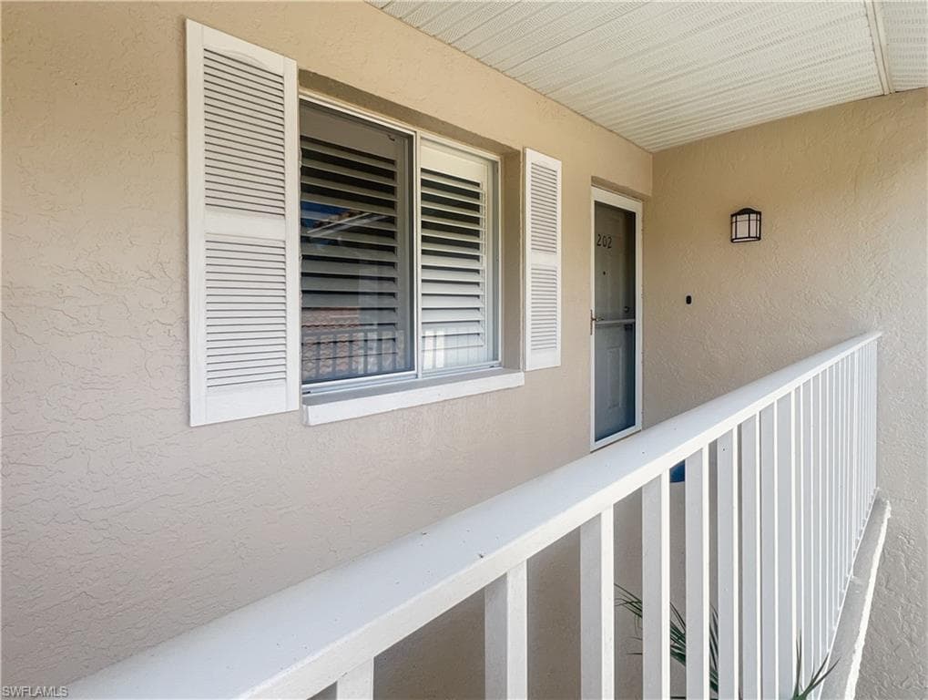 5908 Cranbrook WAY I202-33