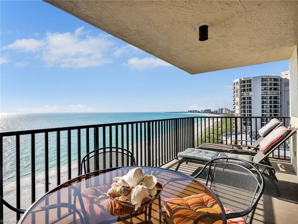 890 Collier BLVD 1406-0