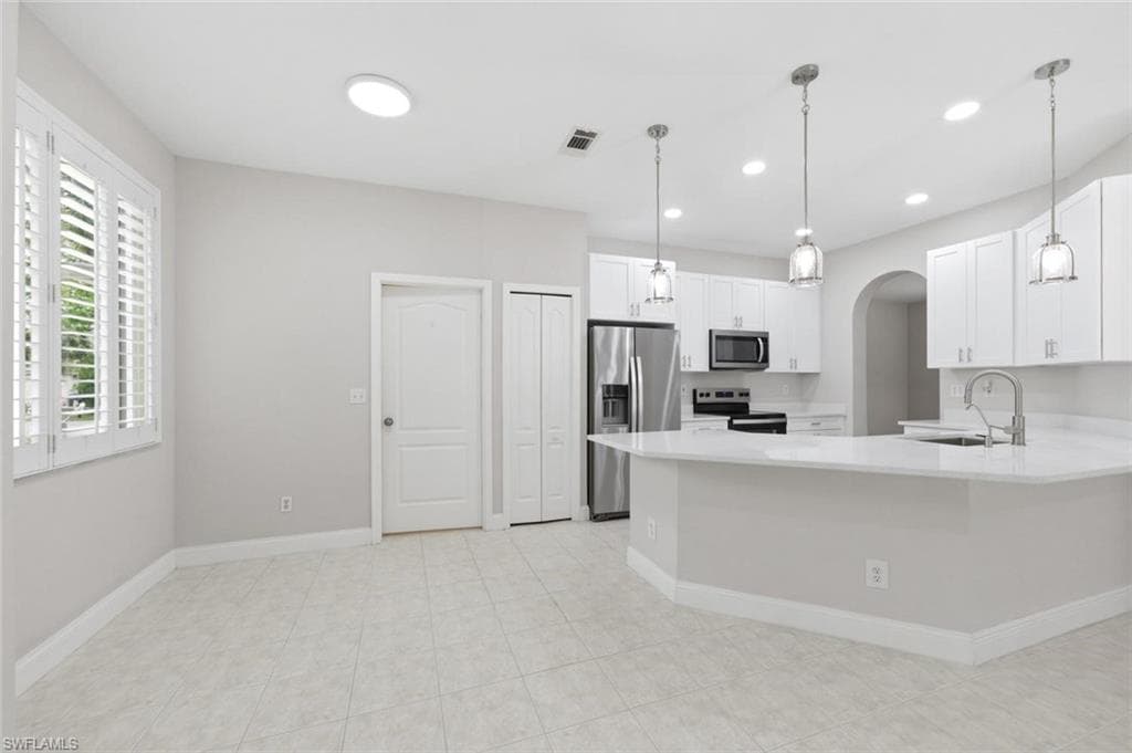 11528 Woodmount LN-11