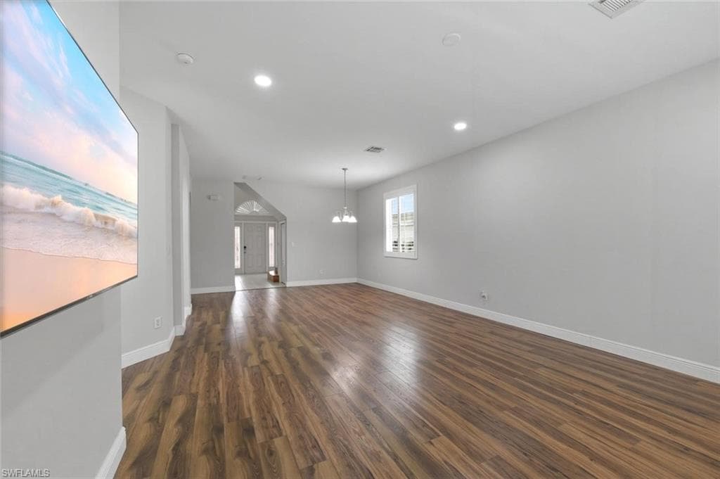11528 Woodmount LN-6