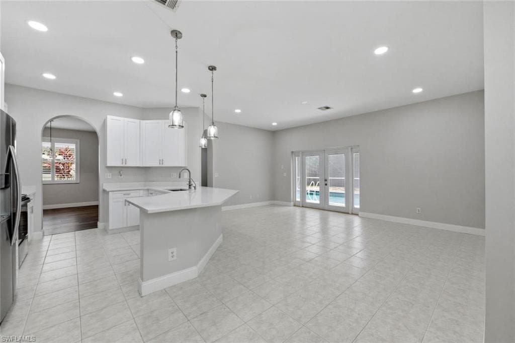 11528 Woodmount LN-14
