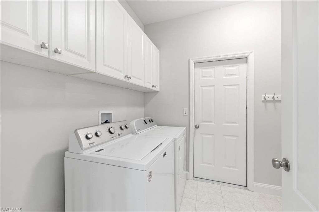 11528 Woodmount LN-18