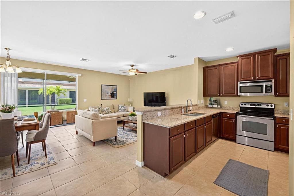 3806 Clearbrook LN-1