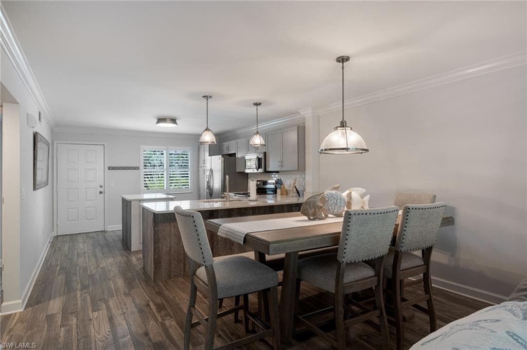 3021 Sandpiper Bay CIR E106-10
