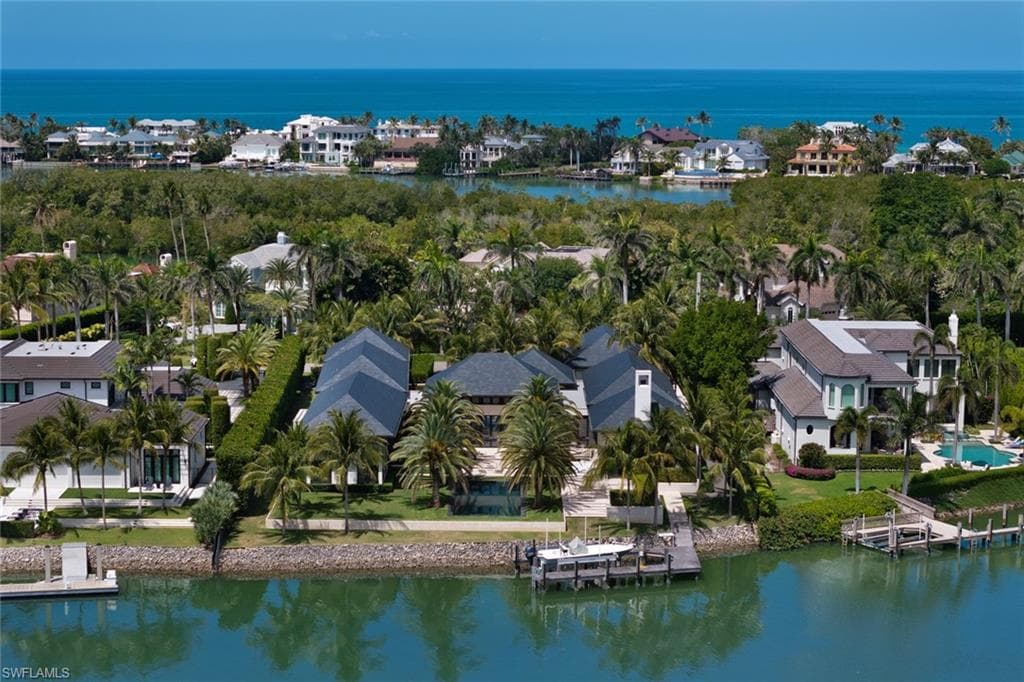 3655 Fort Charles DR-41