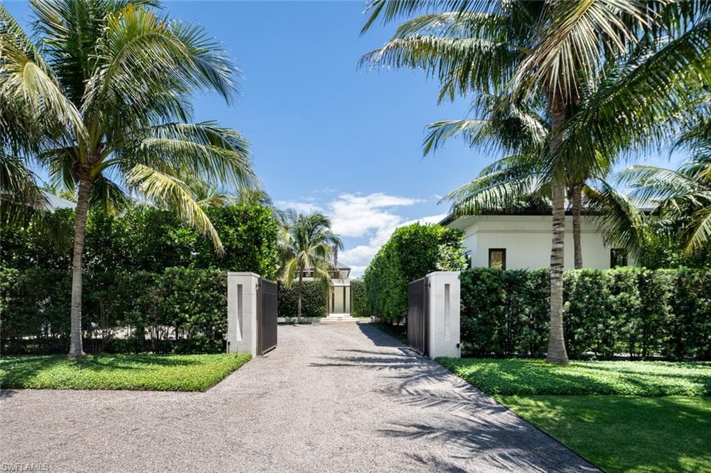 3655 Fort Charles DR-6
