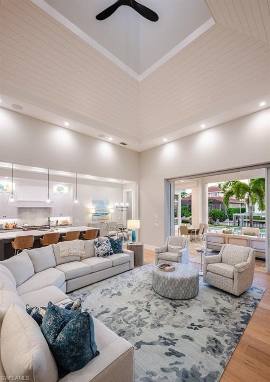 2100 SNOOK DR-13