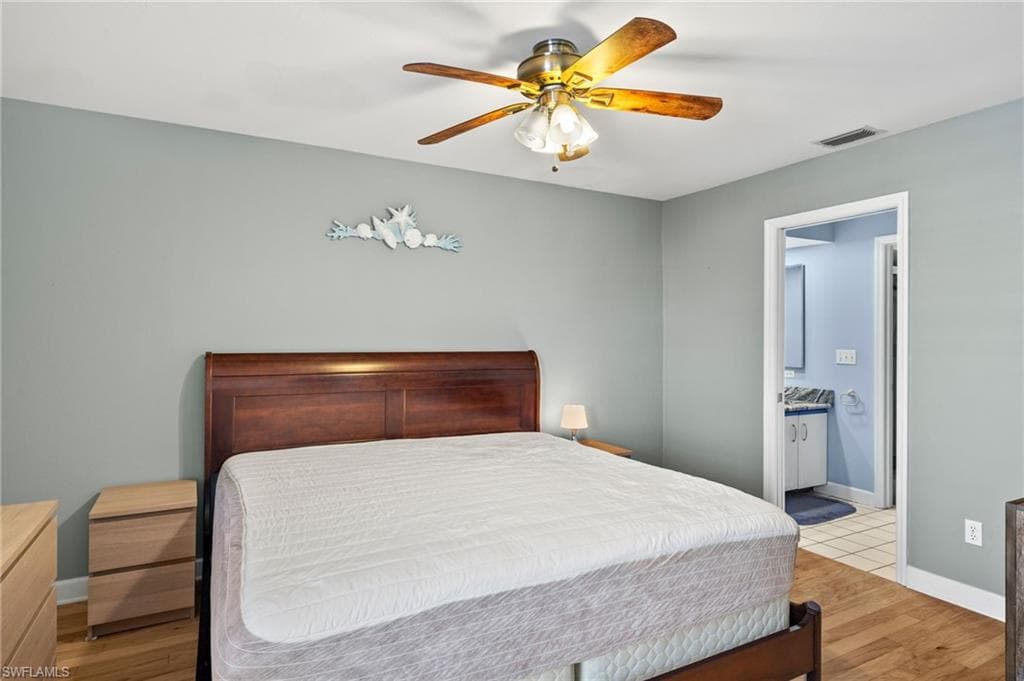 4616 SE 5th PL 208-10