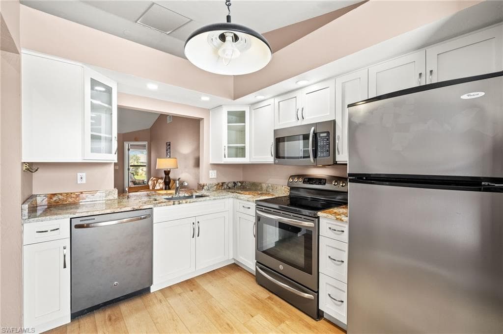 4616 SE 5th PL 208-7