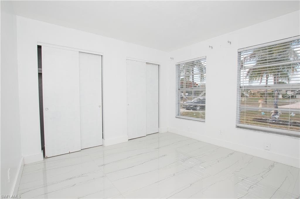 109 Durland AVE-16