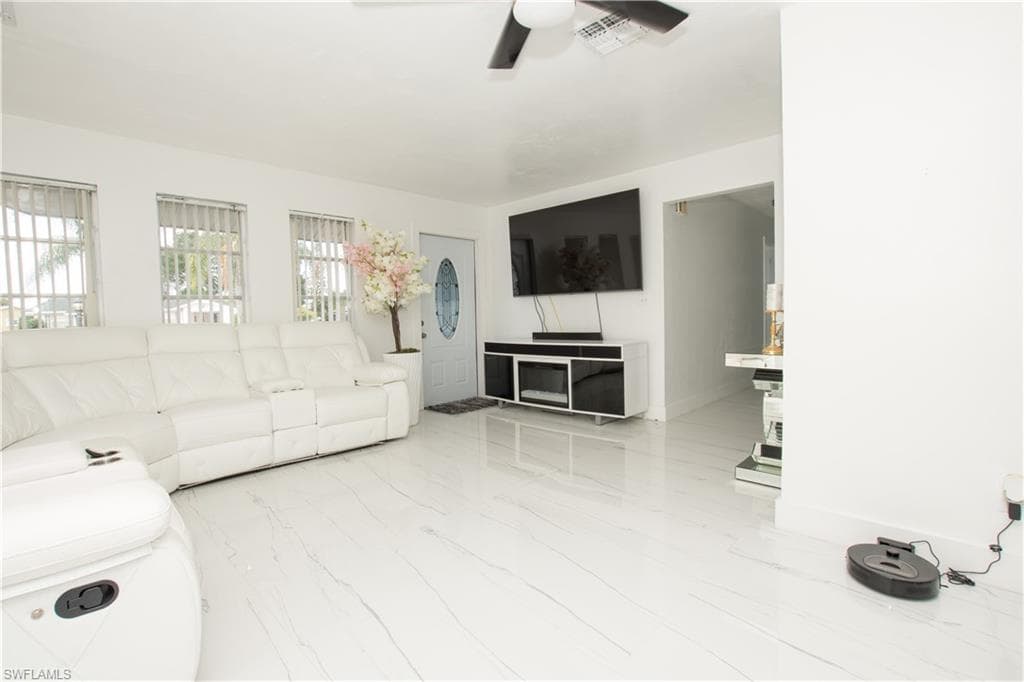 109 Durland AVE-4
