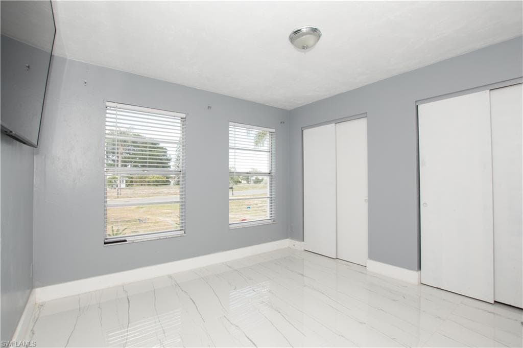 109 Durland AVE-19