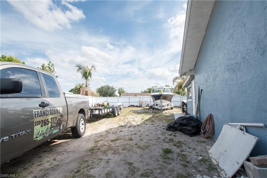 109 Durland AVE-32
