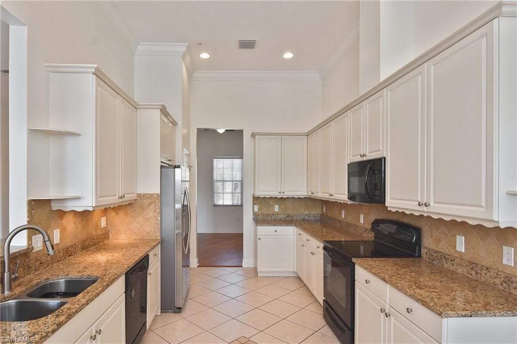 14551 Dolce Vista RD 202-14