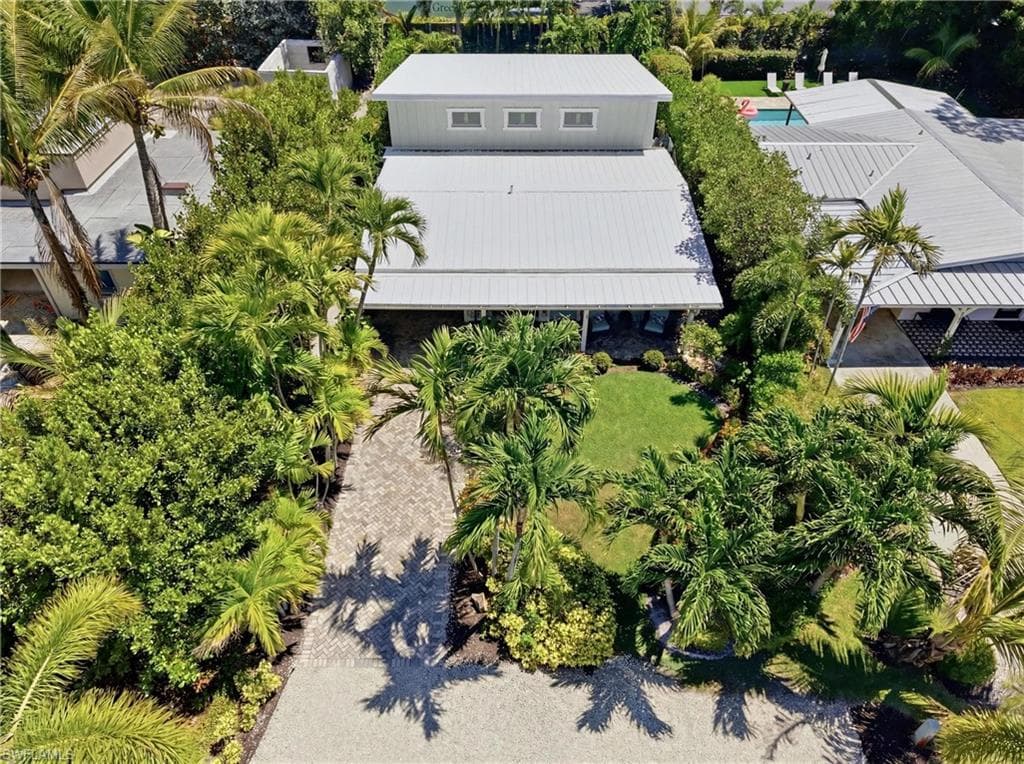 840 Myrtle TER-40