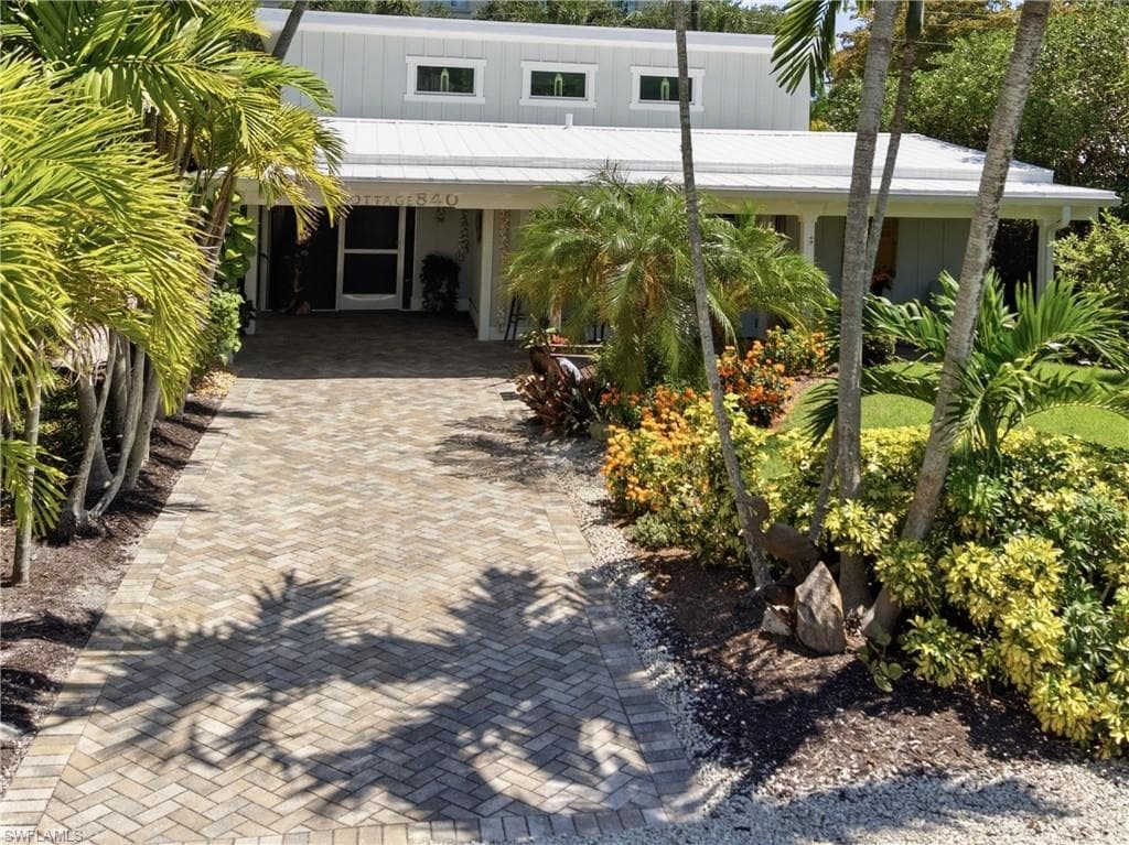 840 Myrtle TER-36