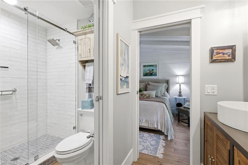 840 Myrtle TER-24