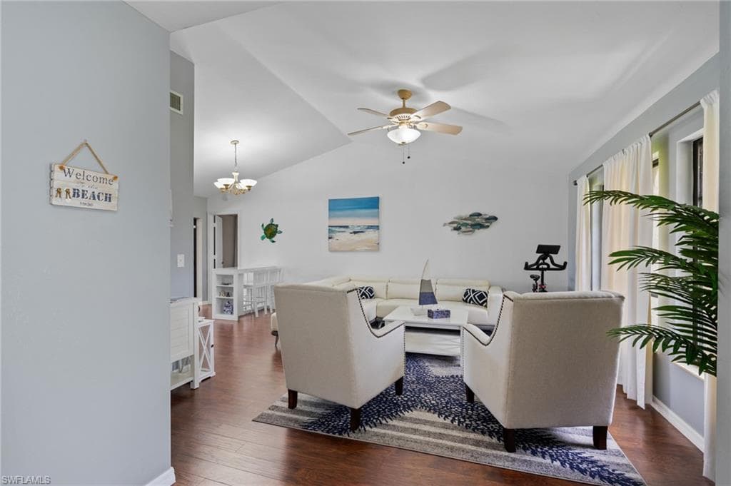 1906 Everest PKWY-5