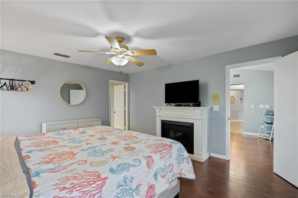 1906 Everest PKWY-16