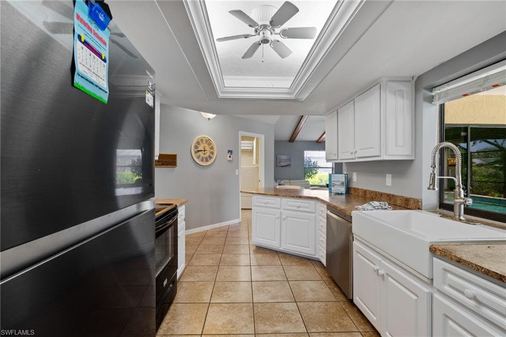 1906 Everest PKWY-9