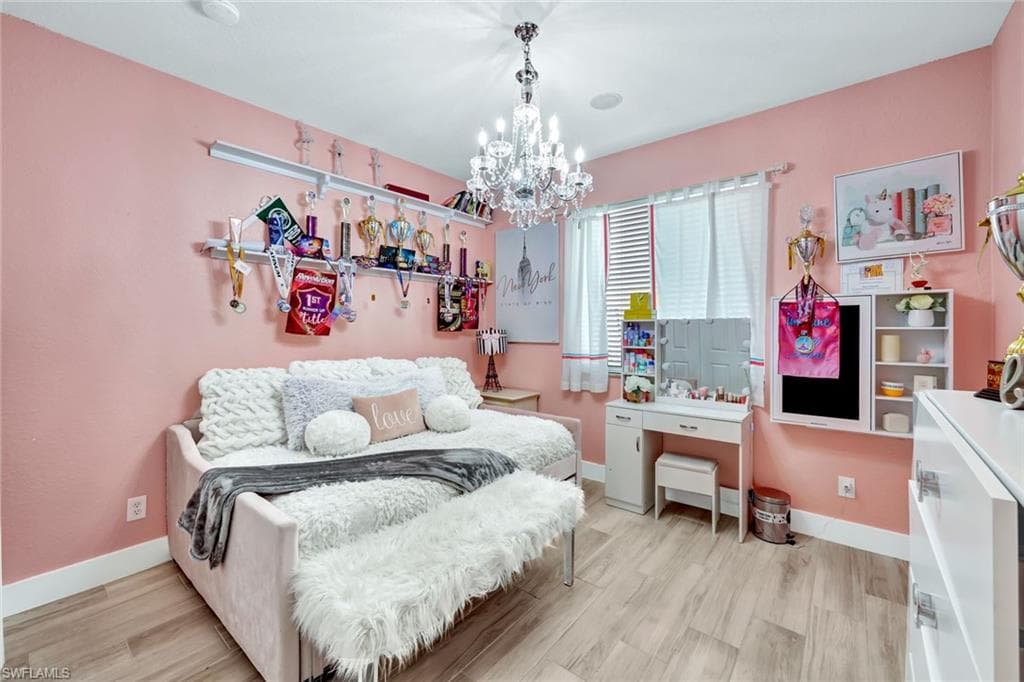 8910 Paseo De Valencia ST-23
