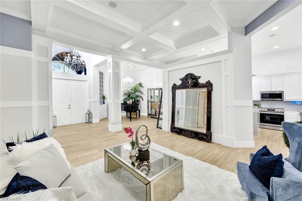 8910 Paseo De Valencia ST-10