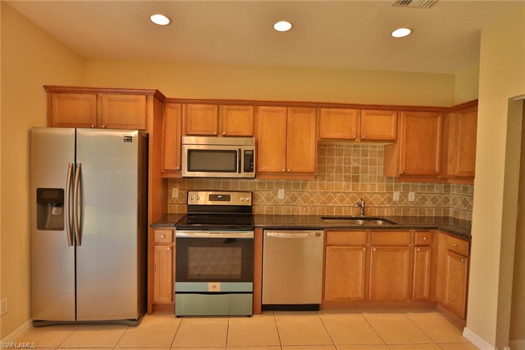 17615 Brickstone LOOP-5