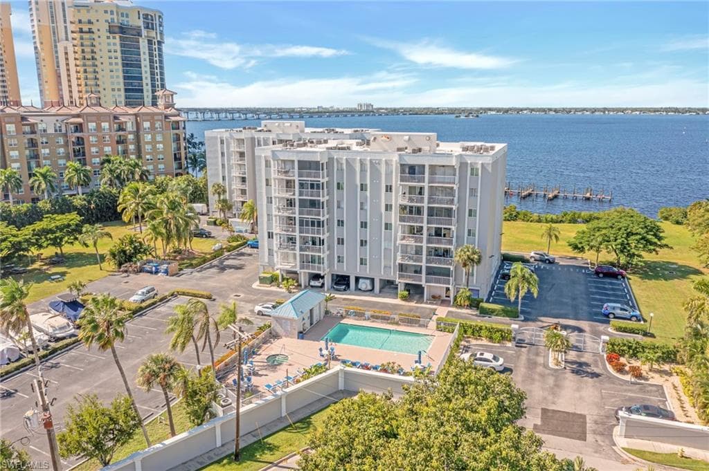 2875 Palm Beach BLVD 205-1