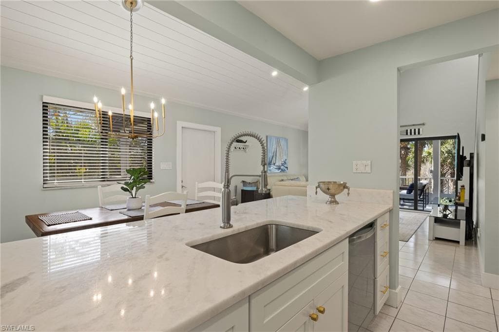 974 Greenwood CT S-5