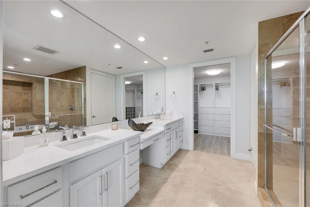 275 Indies WAY 1703-10