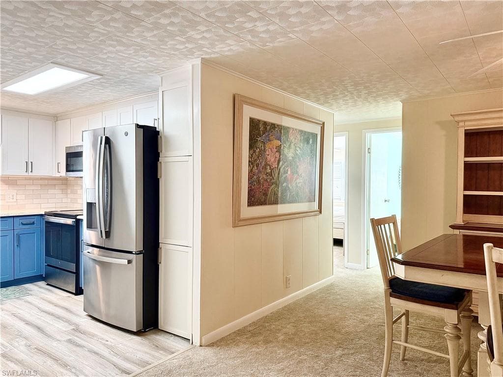 22 Turquoise AVE 22T-12