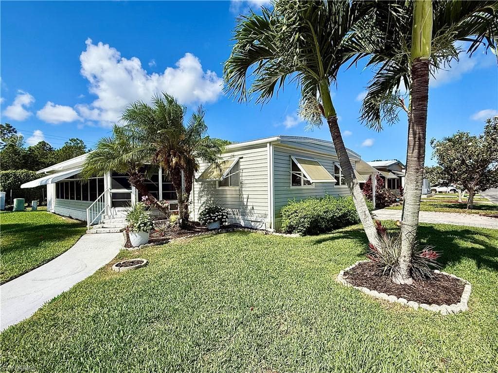 22 Turquoise AVE 22T-2