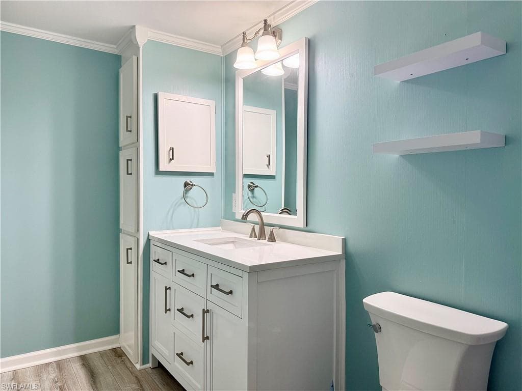 22 Turquoise AVE 22T-29