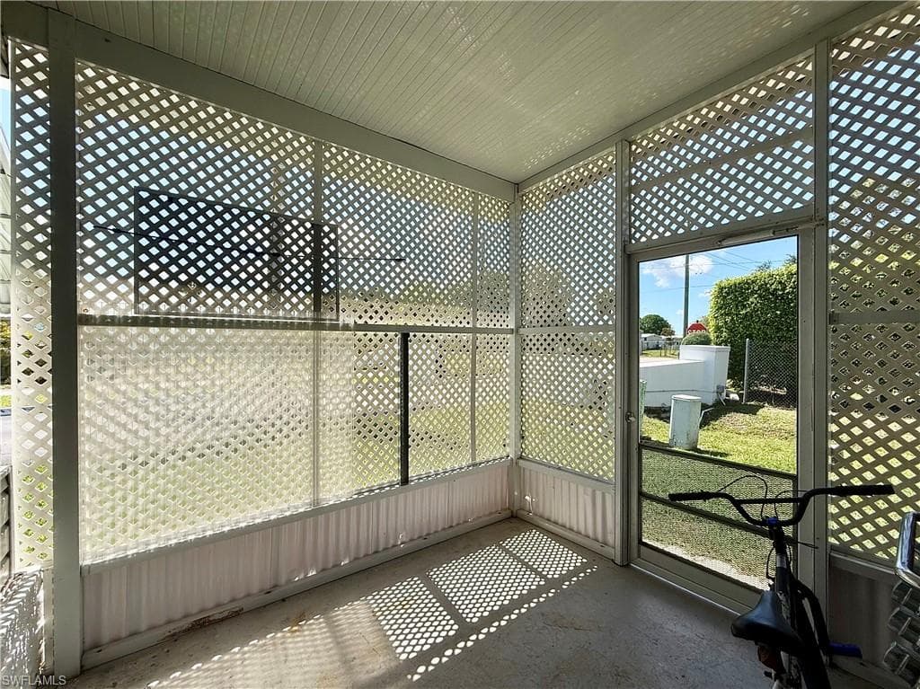 22 Turquoise AVE 22T-37