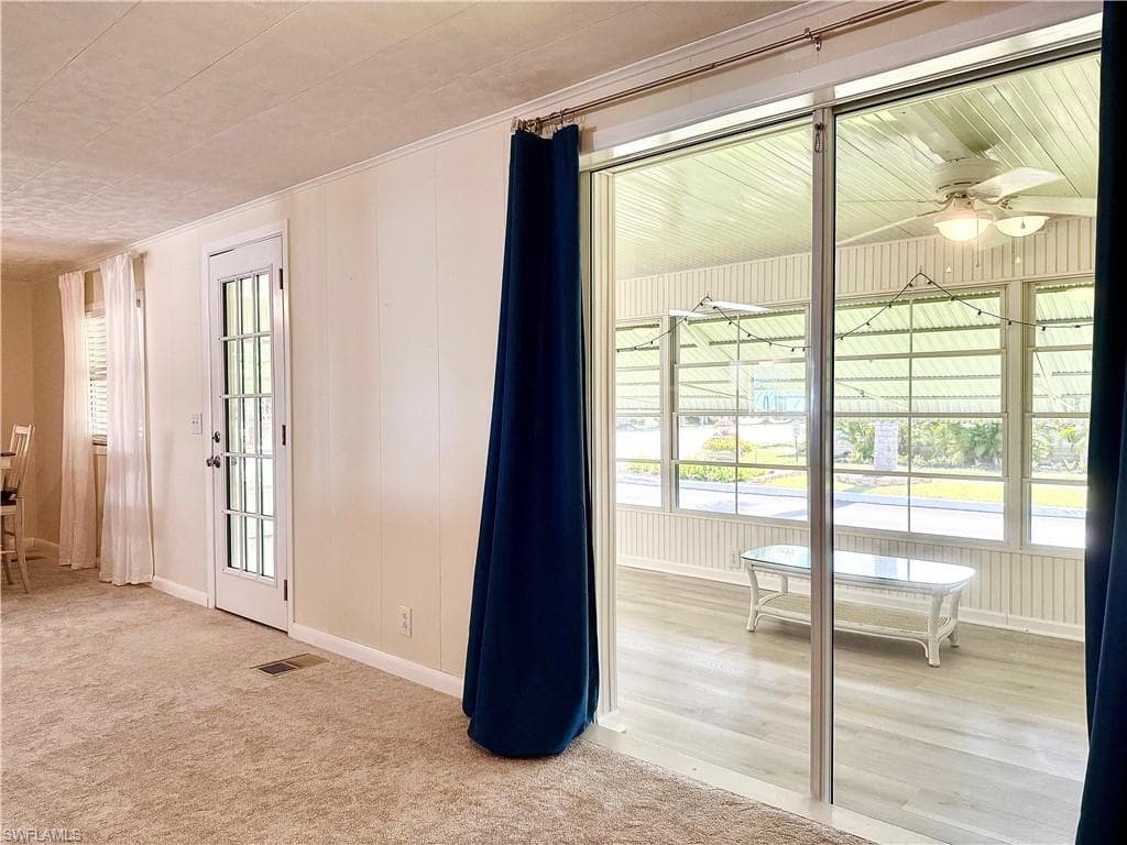 22 Turquoise AVE 22T-18