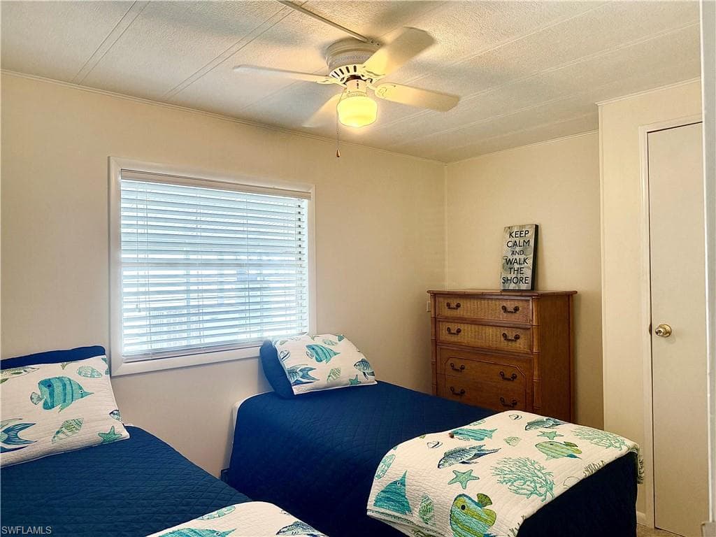 22 Turquoise AVE 22T-30
