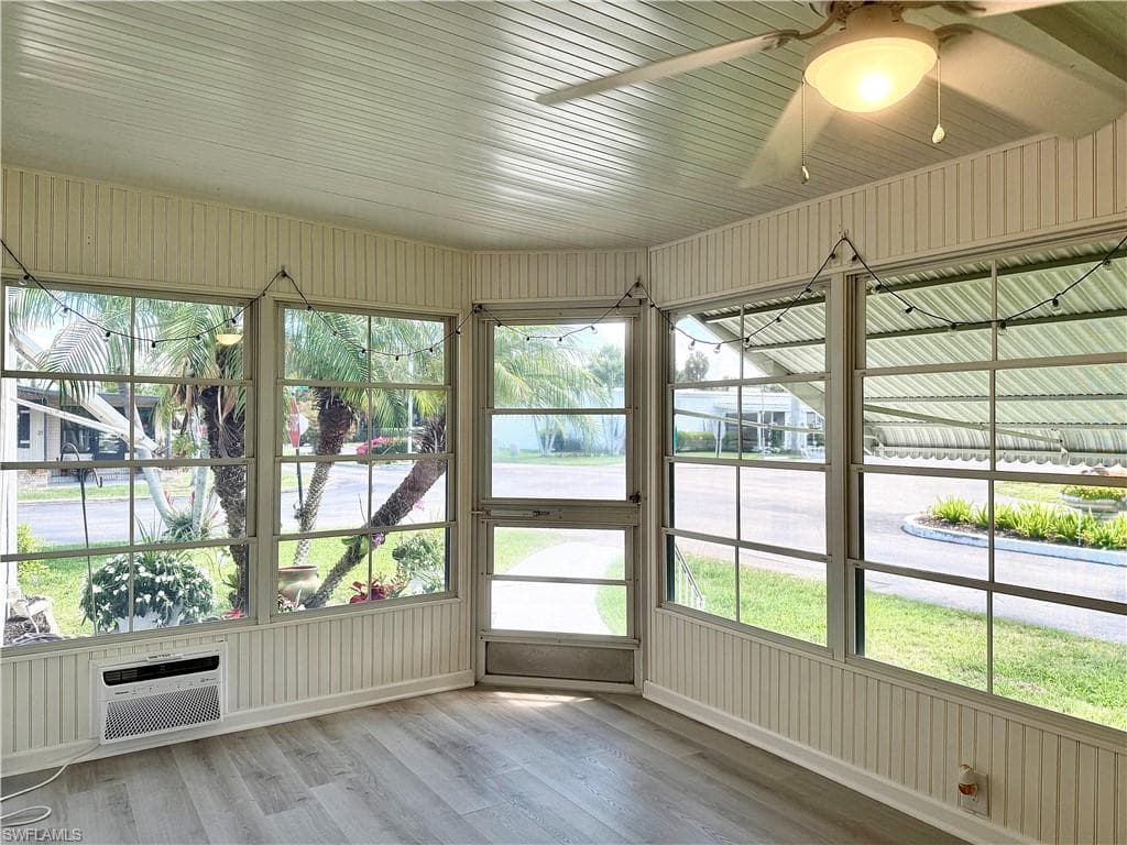 22 Turquoise AVE 22T-20