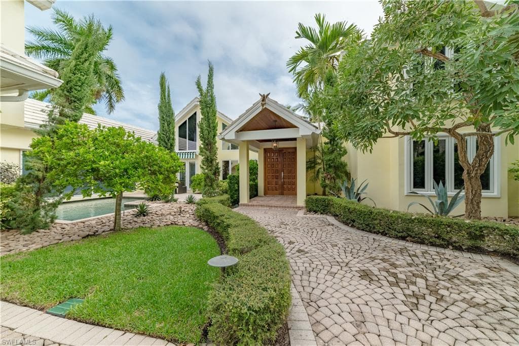 883 Galleon DR-1