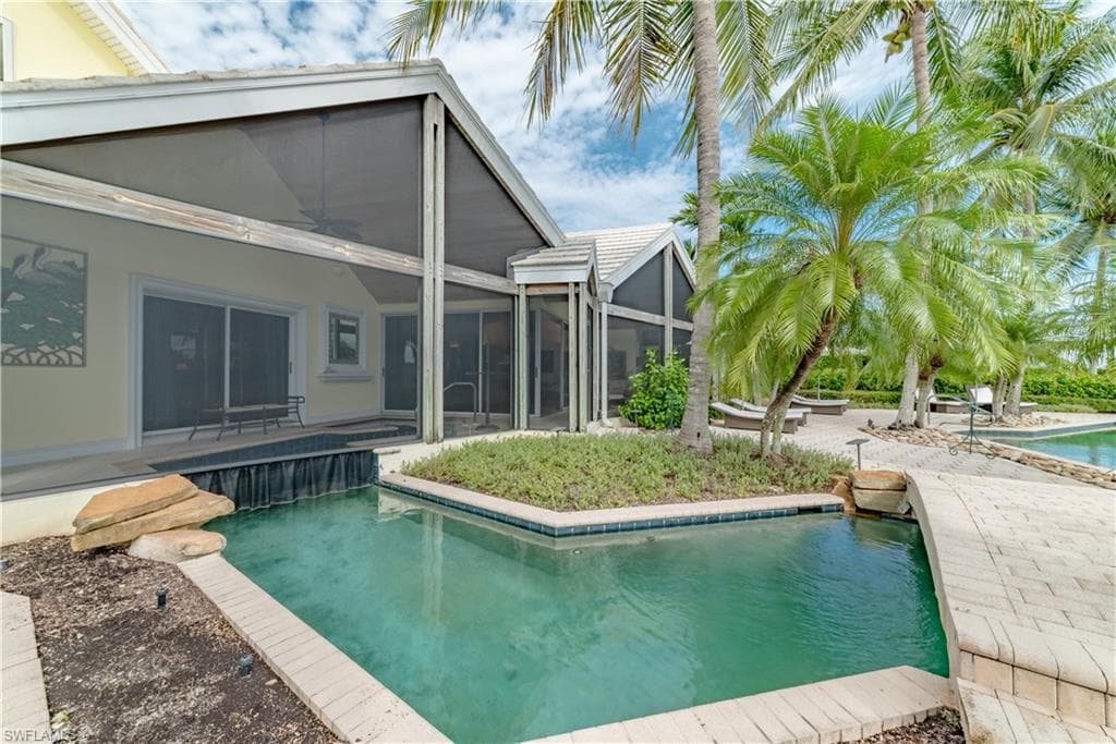 883 Galleon DR-36