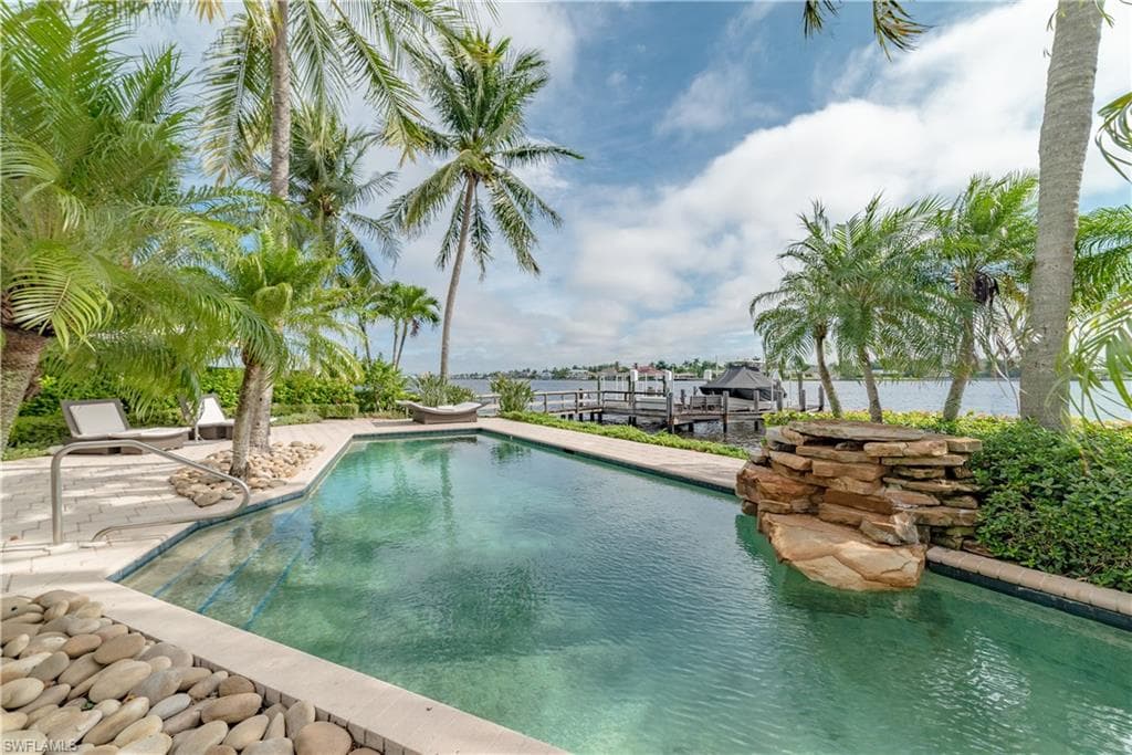 883 Galleon DR-30