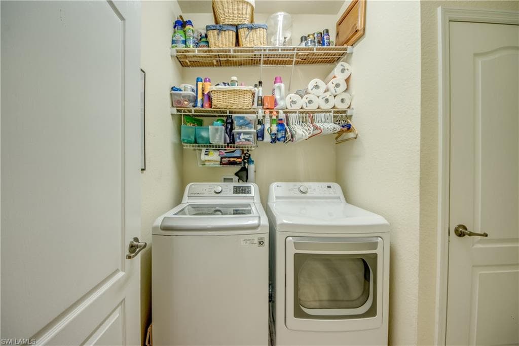 3613 Valle Santa CIR-33
