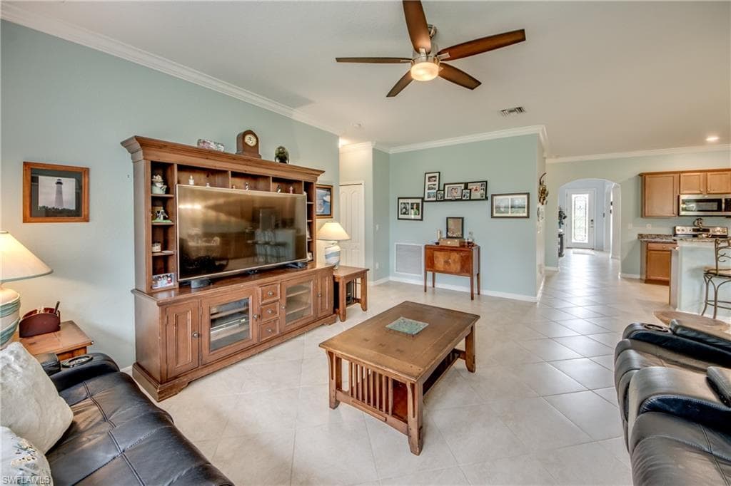 3613 Valle Santa CIR-14