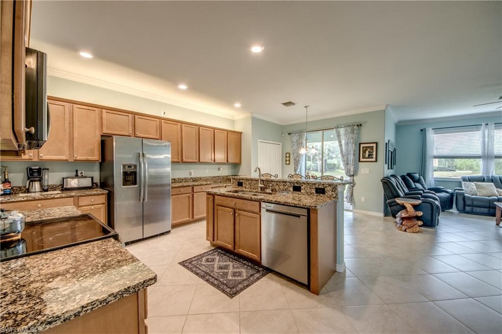 3613 Valle Santa CIR-7