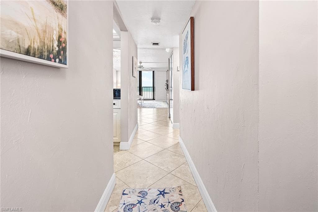 320 Seaview CT 2-805-5