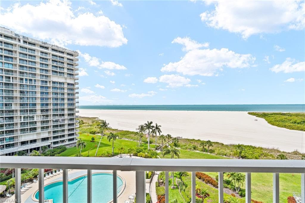 320 Seaview CT 2-805-0