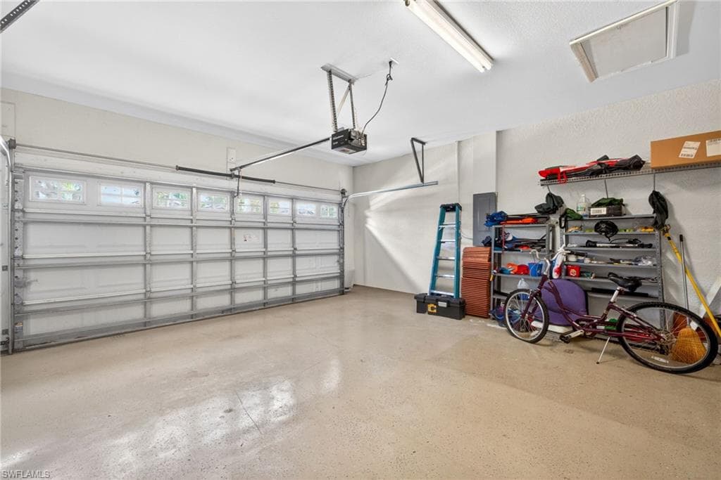 1789 Winding Oaks WAY-30