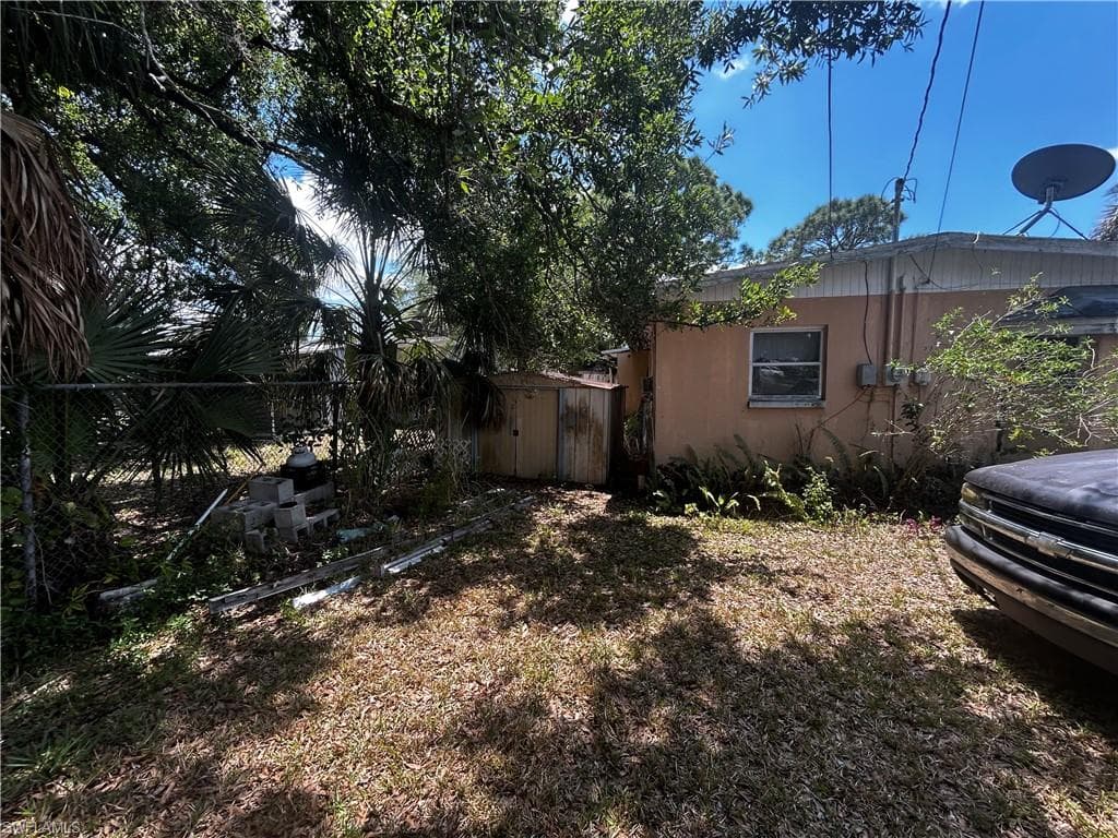 376 Kingston DR E-15