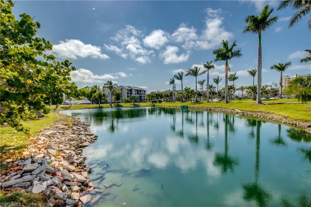7360 Estero BLVD 1001-22