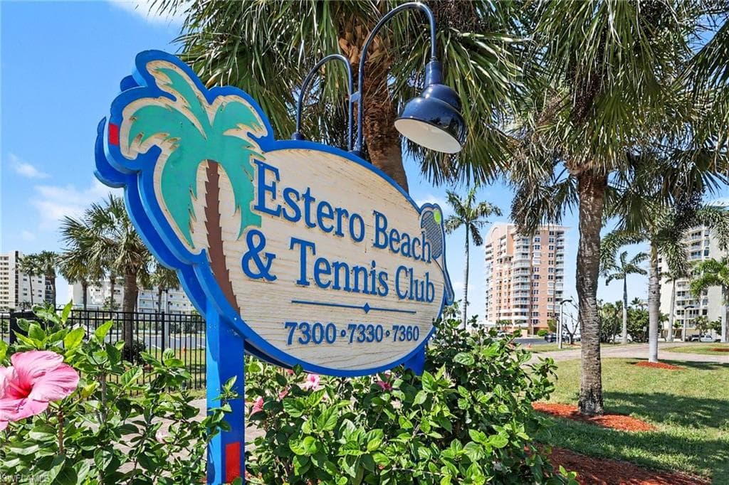 7360 Estero BLVD 1001-17
