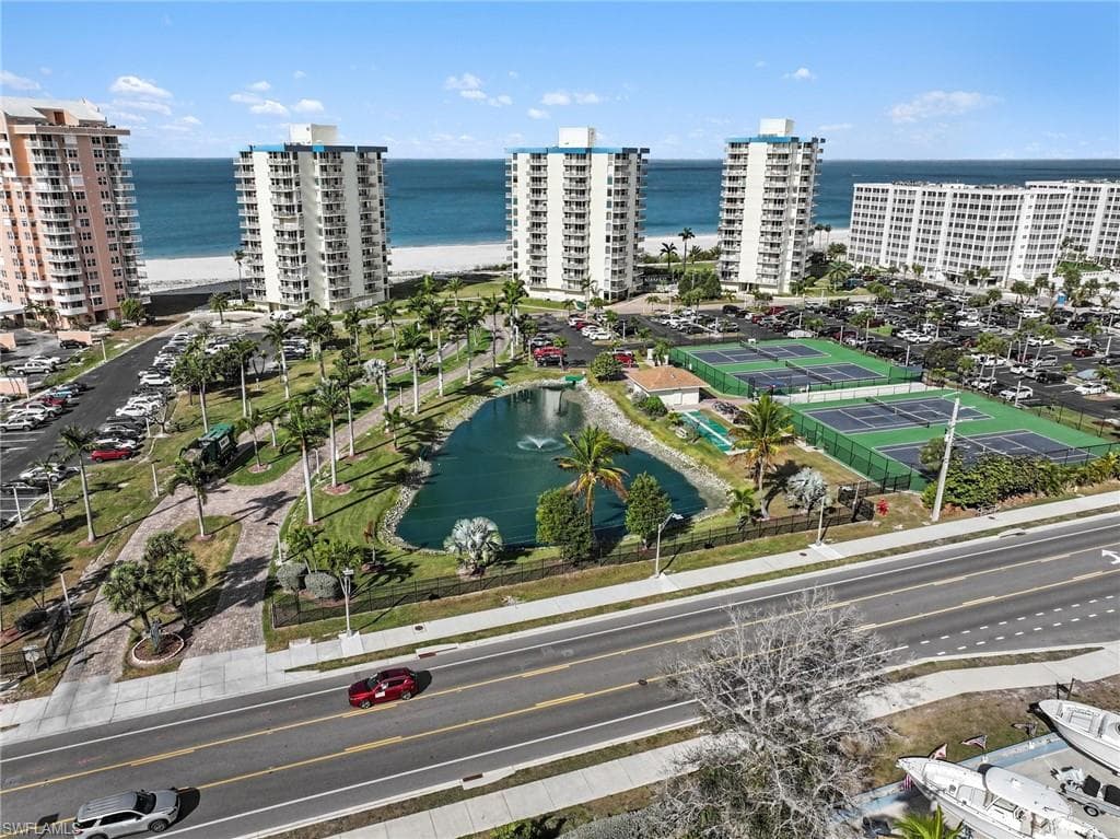 7360 Estero BLVD 1001-18